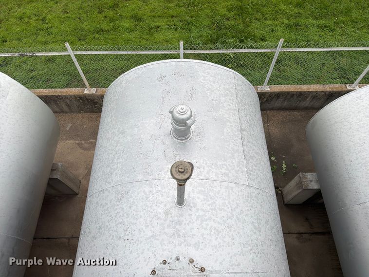 image for item EX4003 (5) tanks
