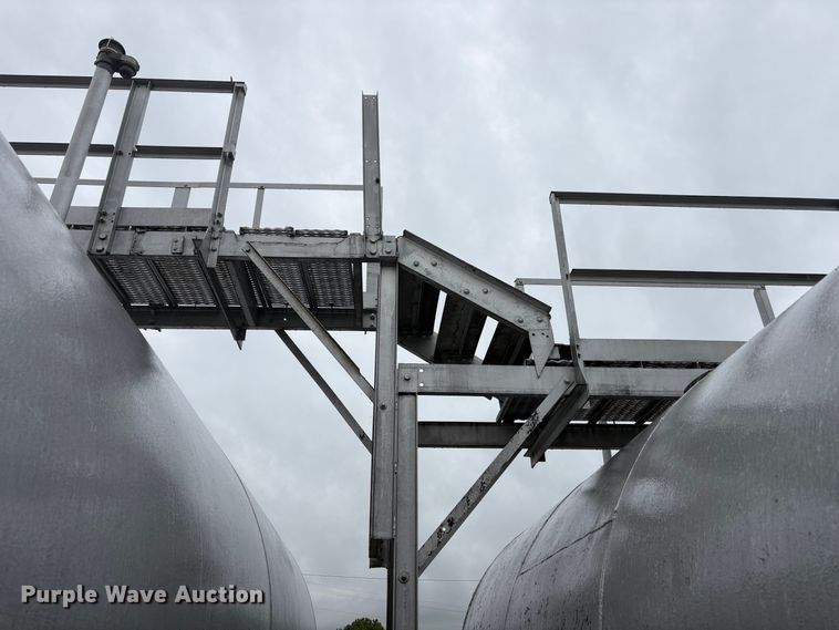 image for item EX4003 (5) tanks