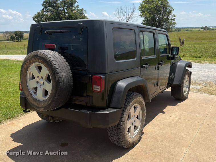image for item EX4022 2010 Jeep Wrangler Unlimited SUV