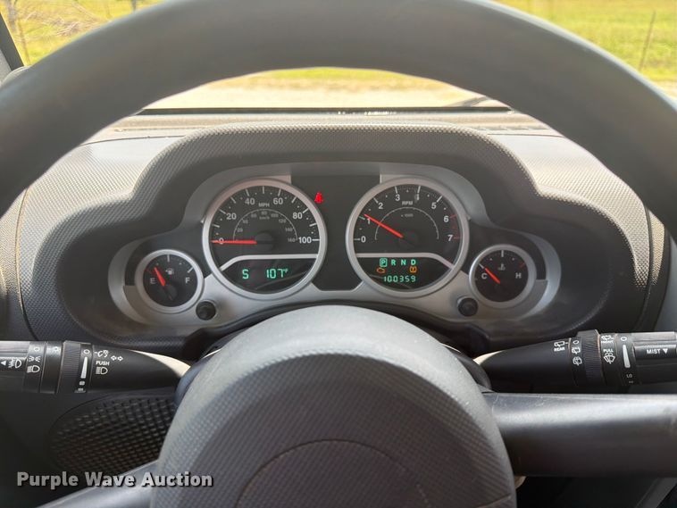 image for item EX4022 2010 Jeep Wrangler Unlimited SUV