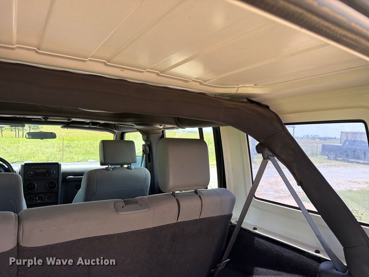 image for item EX4022 2010 Jeep Wrangler Unlimited SUV
