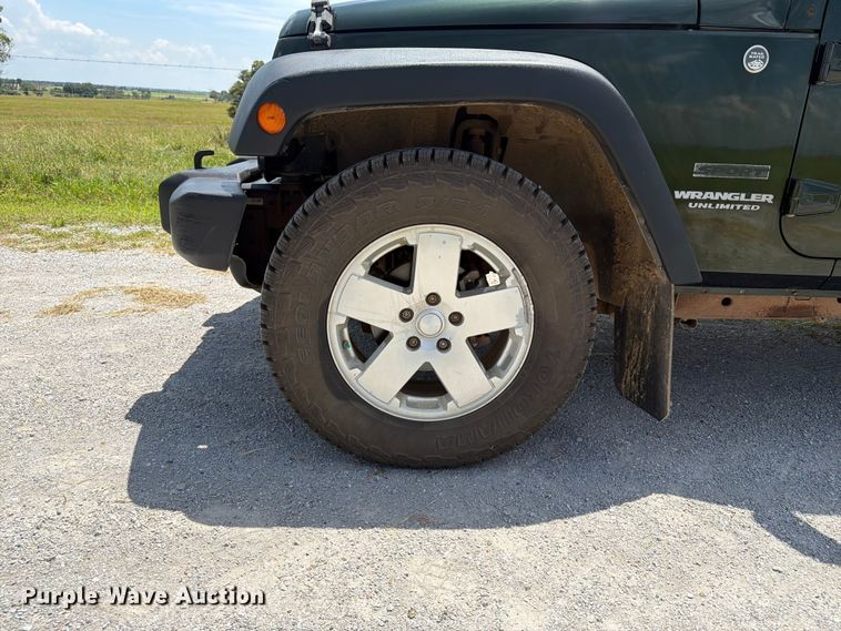 image for item EX4022 2010 Jeep Wrangler Unlimited SUV