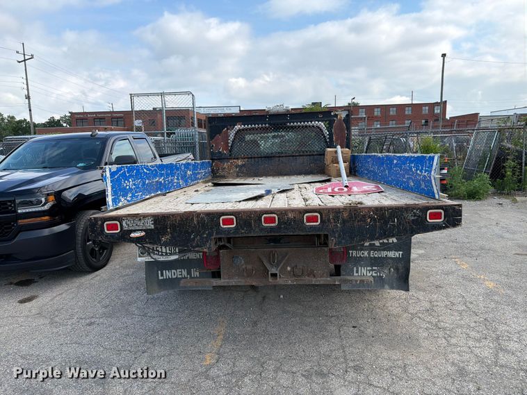 image for item EX4546 2006 Ford F350 Super Duty dump flatbed pickup truck