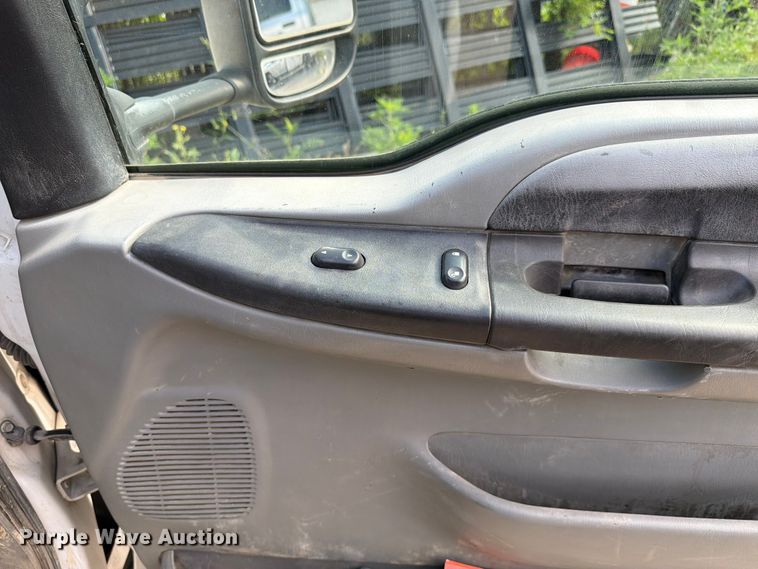 image for item EX4546 2006 Ford F350 Super Duty dump flatbed pickup truck