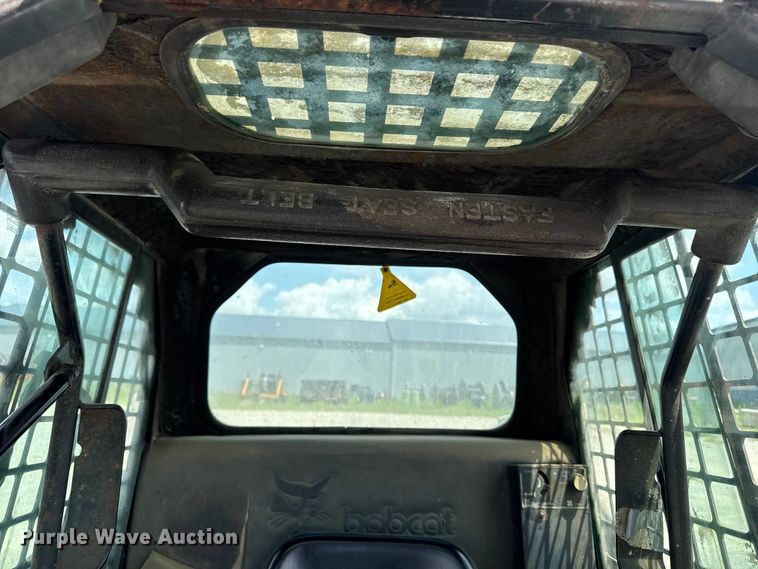image for item FB5725 1994 Bobcat 853 skid steer loader