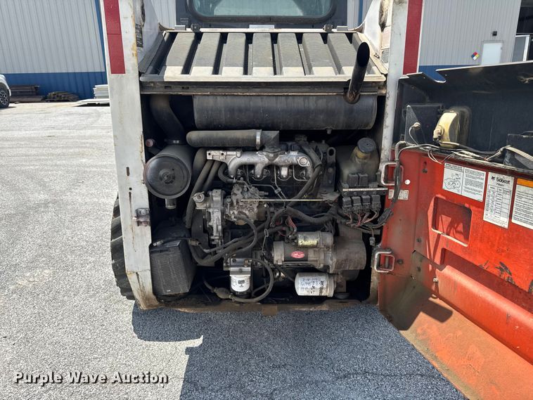 image for item FB5725 1994 Bobcat 853 skid steer loader