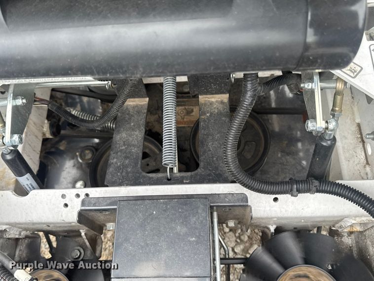 image for item FB5734 2023 Bobcat ZT3000 ZTR lawn mower