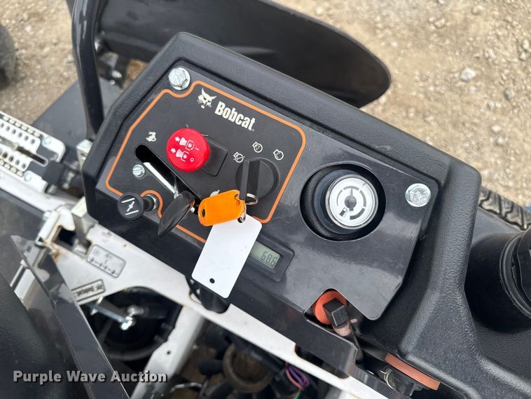 image for item FB5735 2023 Bobcat ZT3000 ZTR lawn mower