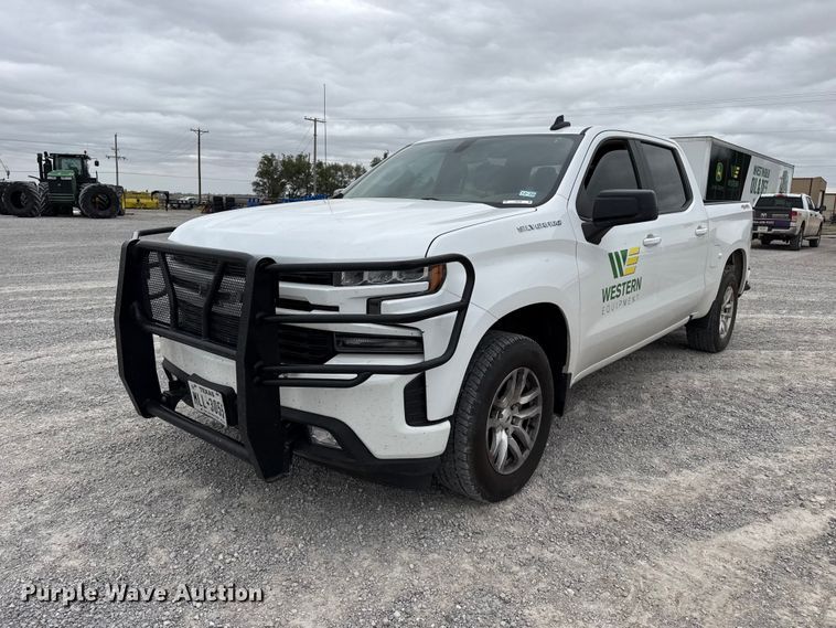 image for item FB6786 2019 Chevrolet Silverado 1500 Crew Cab pickup truck