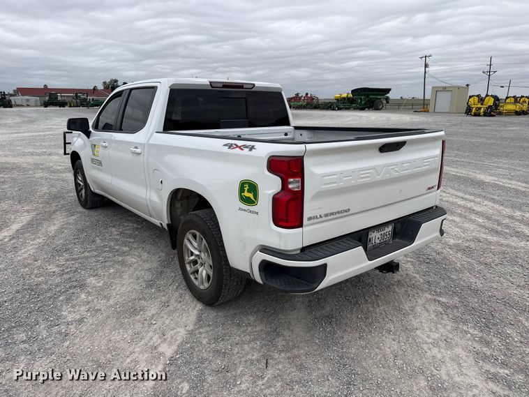 image for item FB6786 2019 Chevrolet Silverado 1500 Crew Cab pickup truck