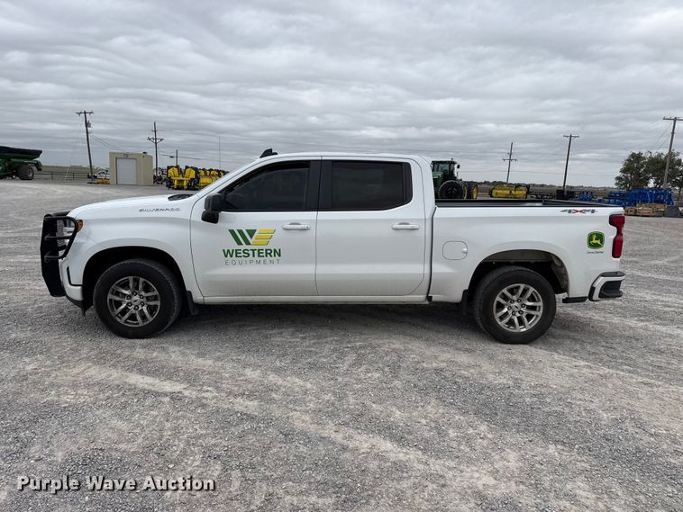 image for item FB6786 2019 Chevrolet Silverado 1500 Crew Cab pickup truck