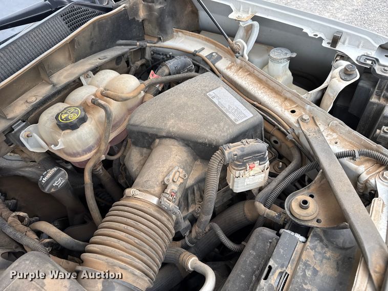 image for item FB6786 2019 Chevrolet Silverado 1500 Crew Cab pickup truck