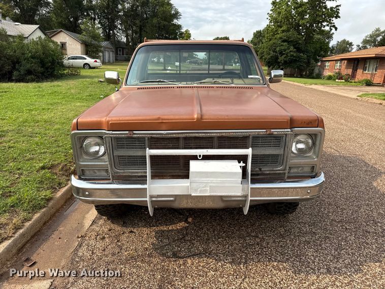 image for item FB6856 1980 GMC Sierra Grande 25 pickup truck