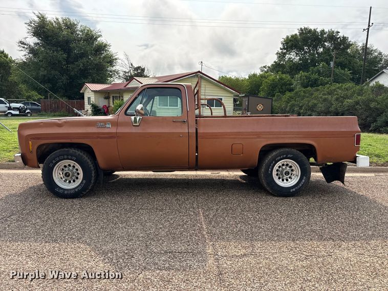 image for item FB6856 1980 GMC Sierra Grande 25 pickup truck