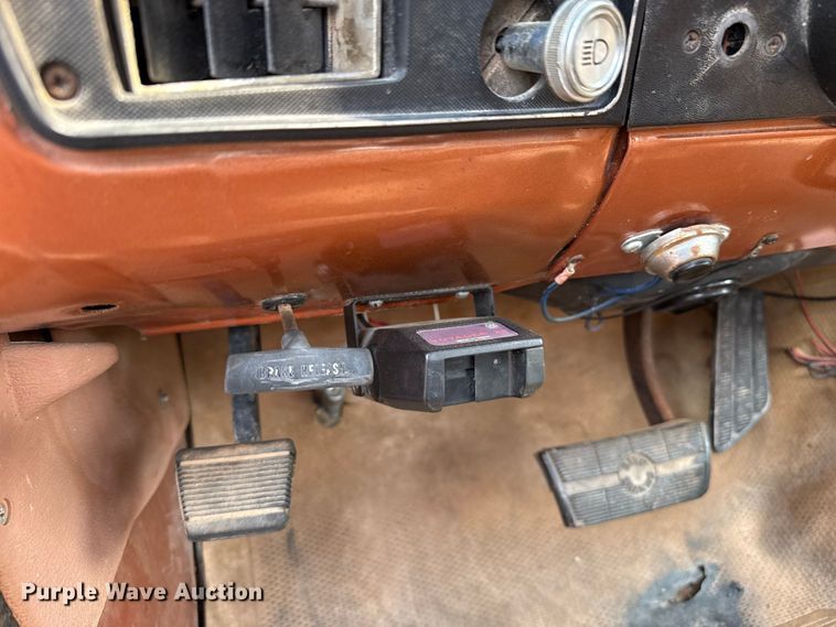 image for item FB6856 1980 GMC Sierra Grande 25 pickup truck