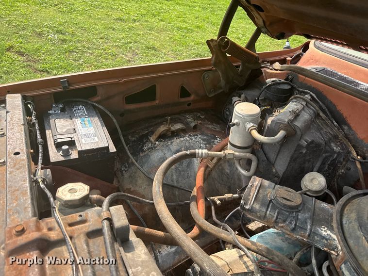 image for item FB6856 1980 GMC Sierra Grande 25 pickup truck