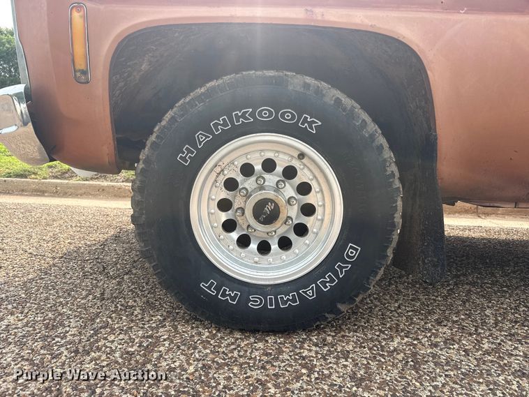 image for item FB6856 1980 GMC Sierra Grande 25 pickup truck