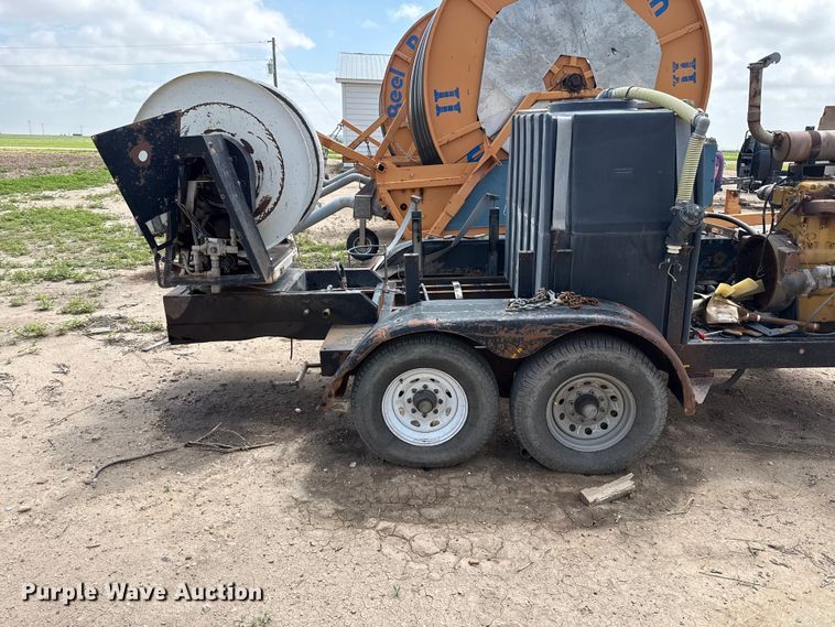 image for item FB6885 Sewer jetter trailer
