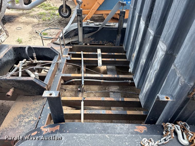 image for item FB6885 Sewer jetter trailer