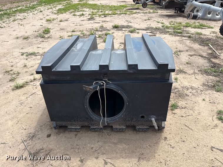 image for item FB6885 Sewer jetter trailer