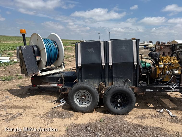 image for item FB6886 Sewer jetter trailer