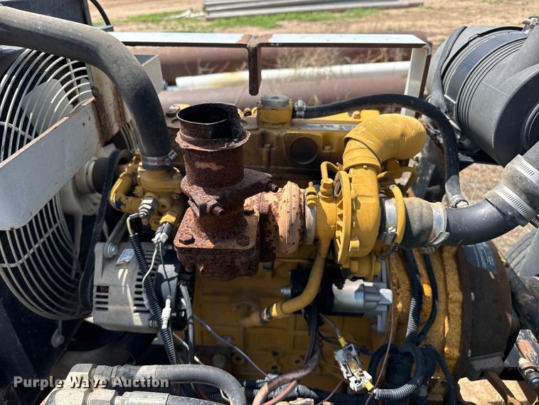 image for item FB6886 Sewer jetter trailer