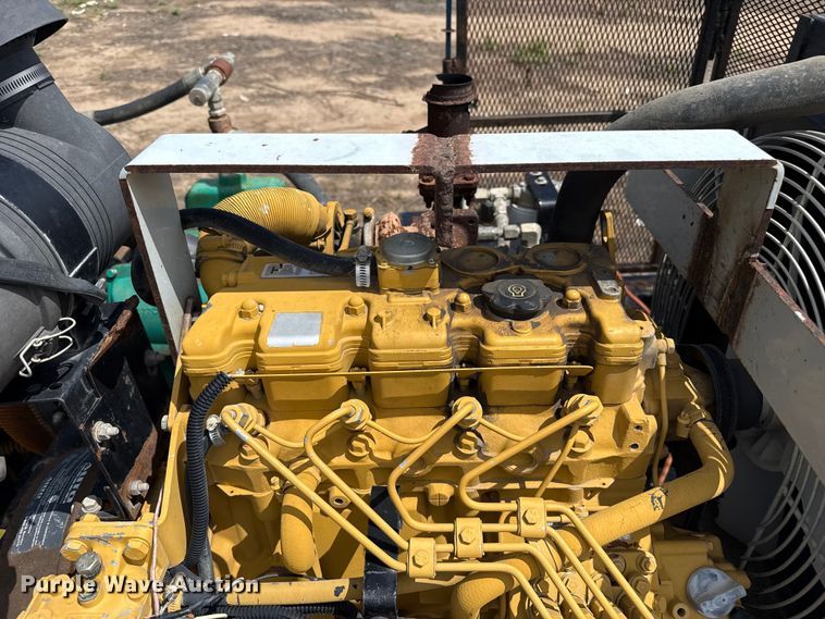 image for item FB6886 Sewer jetter trailer
