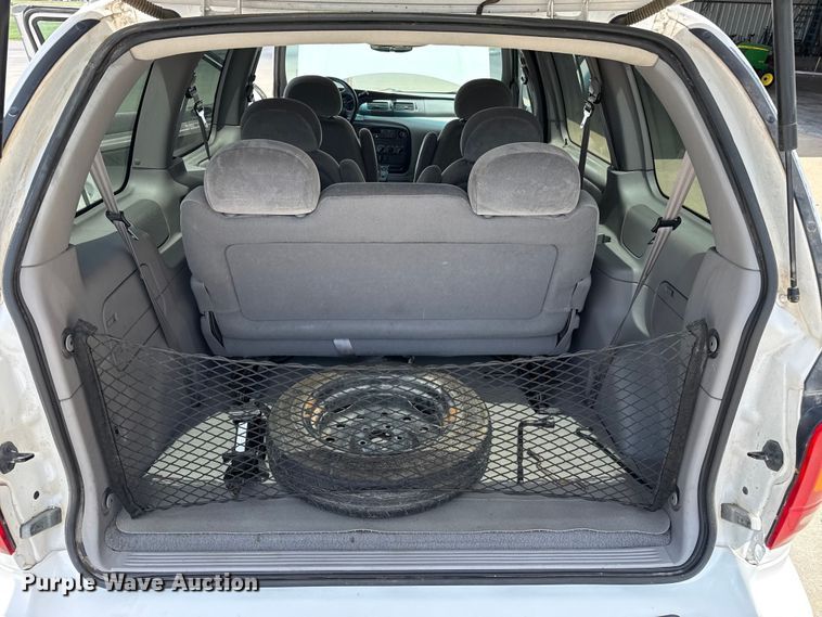 image for item FB6893 1998 Ford Windstar van