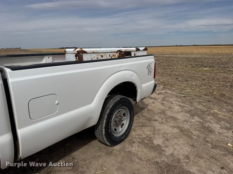 image for item FB7107 2016 Ford F250 Super Duty Ext. Cab pickup truck