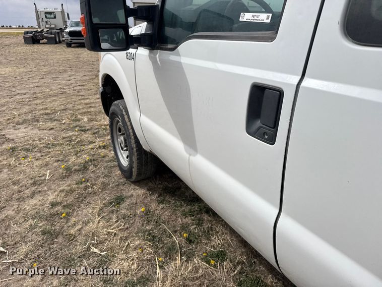 image for item FB7107 2016 Ford F250 Super Duty Ext. Cab pickup truck