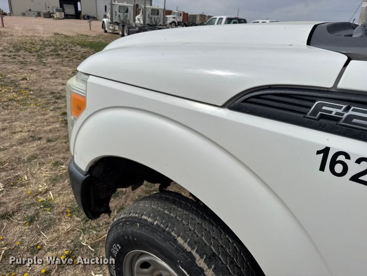 image for item FB7107 2016 Ford F250 Super Duty Ext. Cab pickup truck