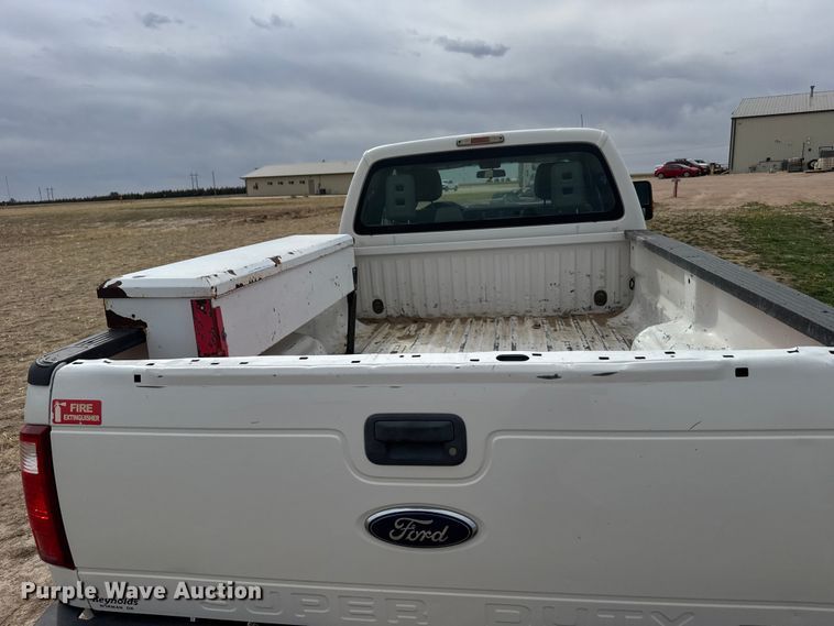 image for item FB7107 2016 Ford F250 Super Duty Ext. Cab pickup truck