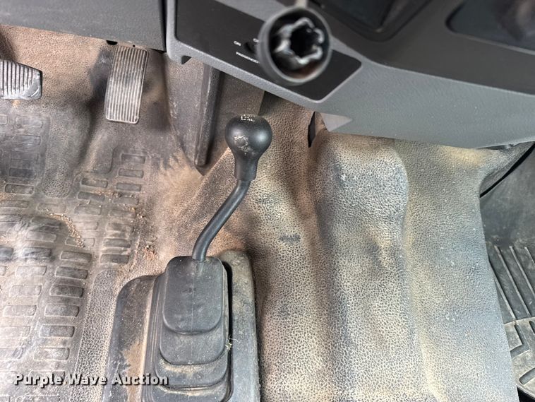 image for item FB7107 2016 Ford F250 Super Duty Ext. Cab pickup truck