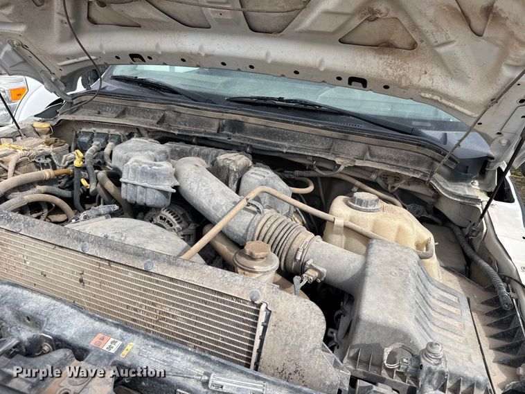 image for item FB7107 2016 Ford F250 Super Duty Ext. Cab pickup truck
