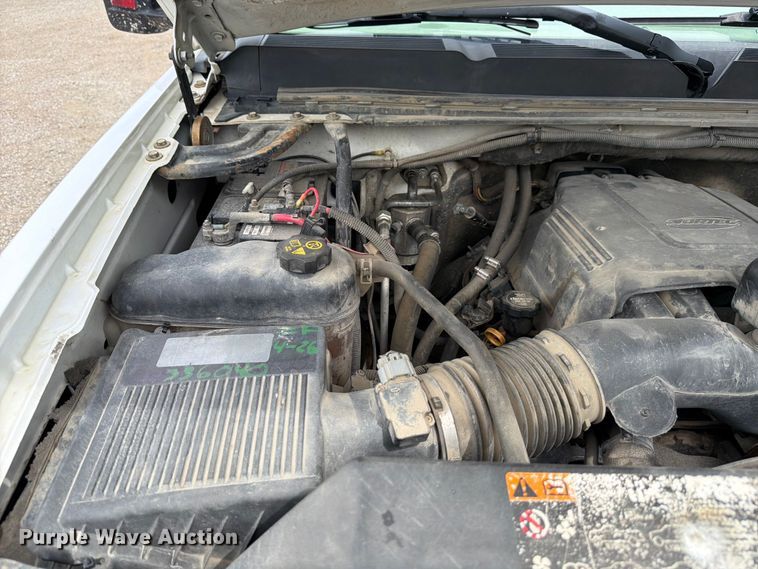 image for item FB8182 2011 Chevrolet Silverado 2500HD Ext. Cab pickup truck