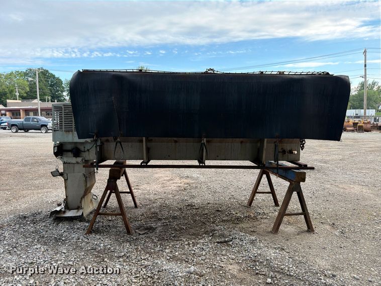 image for item FB8185 Swenson spreader