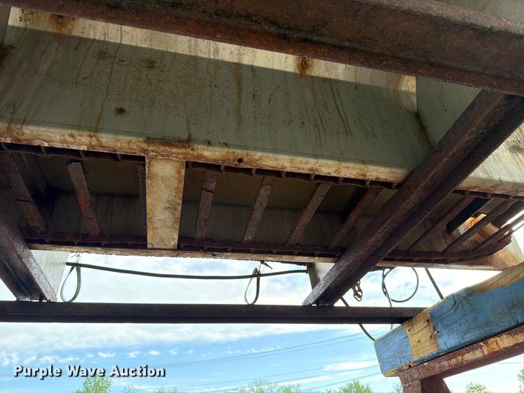 image for item FB8185 Swenson spreader