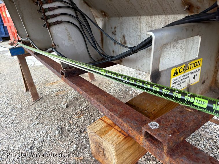 image for item FB8185 Swenson spreader