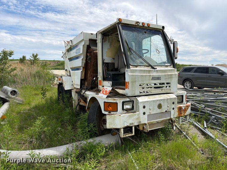 image for item FB8191 Johnston 4000 street sweeper