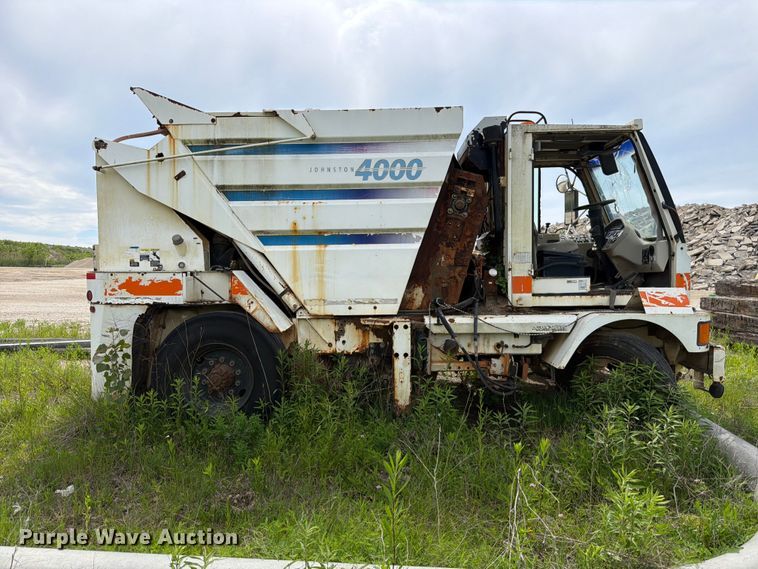 image for item FB8191 Johnston 4000 street sweeper