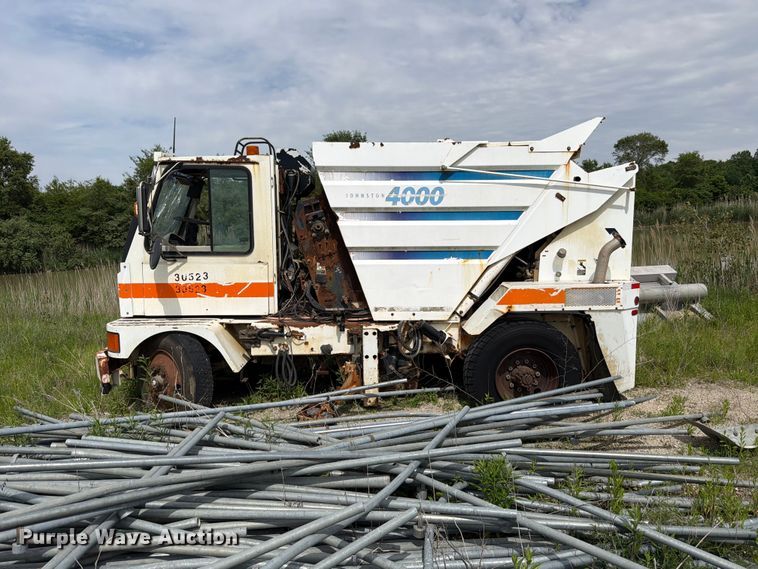 image for item FB8191 Johnston 4000 street sweeper