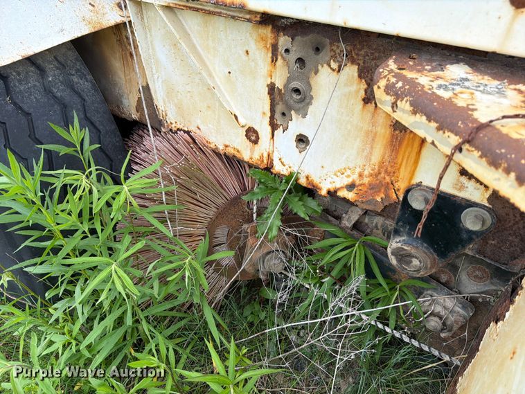image for item FB8191 Johnston 4000 street sweeper