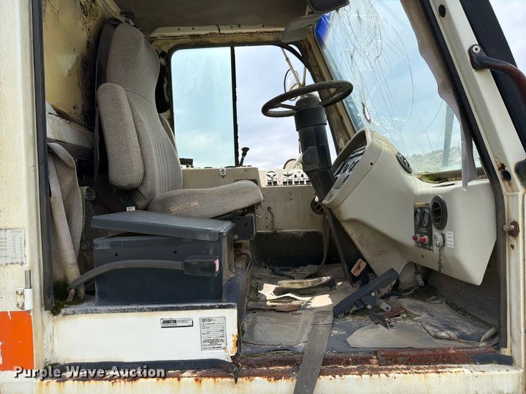 image for item FB8191 Johnston 4000 street sweeper