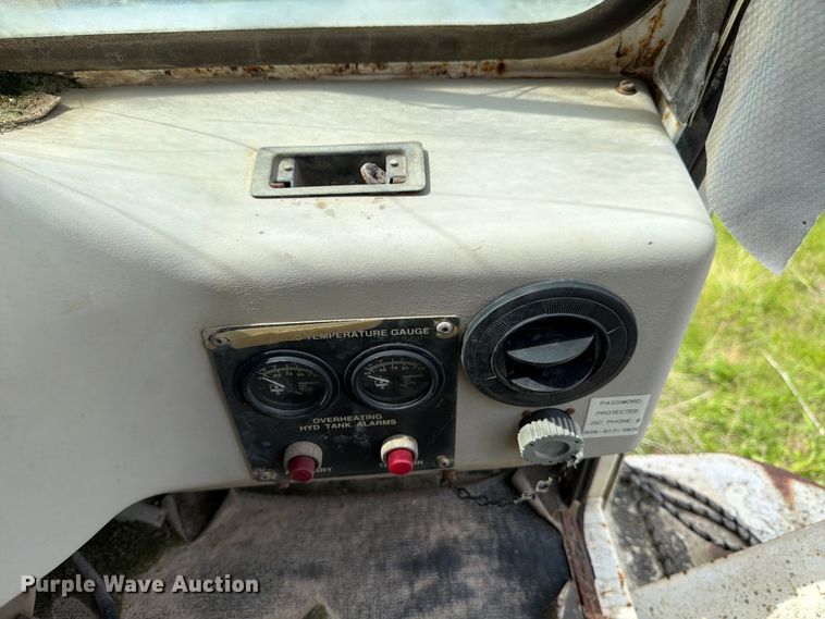 image for item FB8191 Johnston 4000 street sweeper
