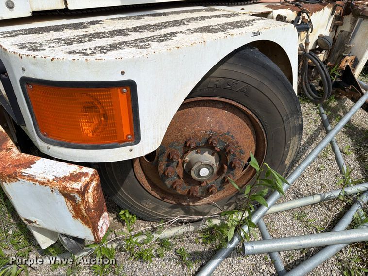 image for item FB8191 Johnston 4000 street sweeper