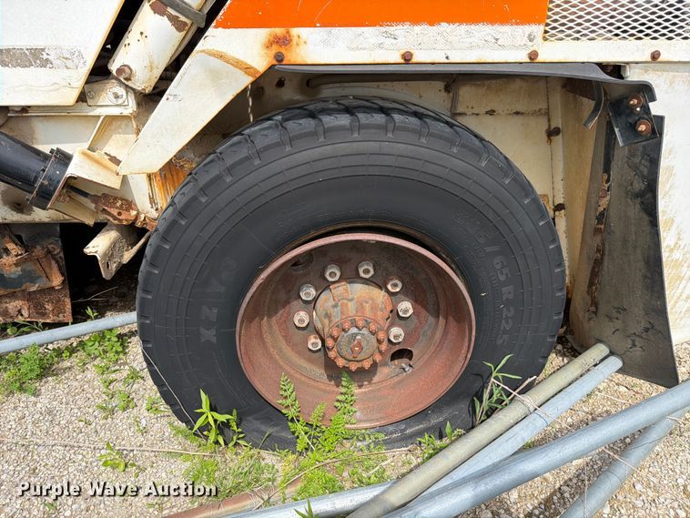 image for item FB8191 Johnston 4000 street sweeper