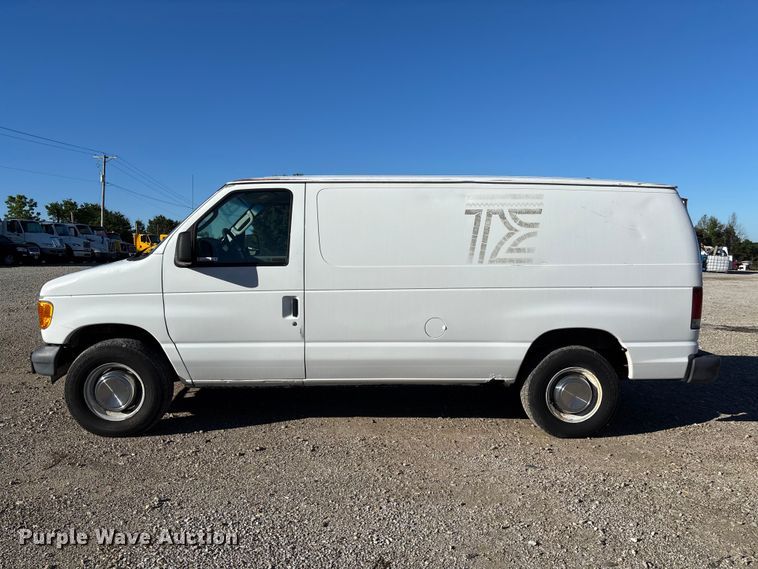 image for item FC1652 2006 Ford E250 van
