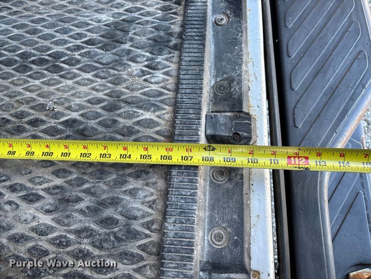 image for item FC1652 2006 Ford E250 van