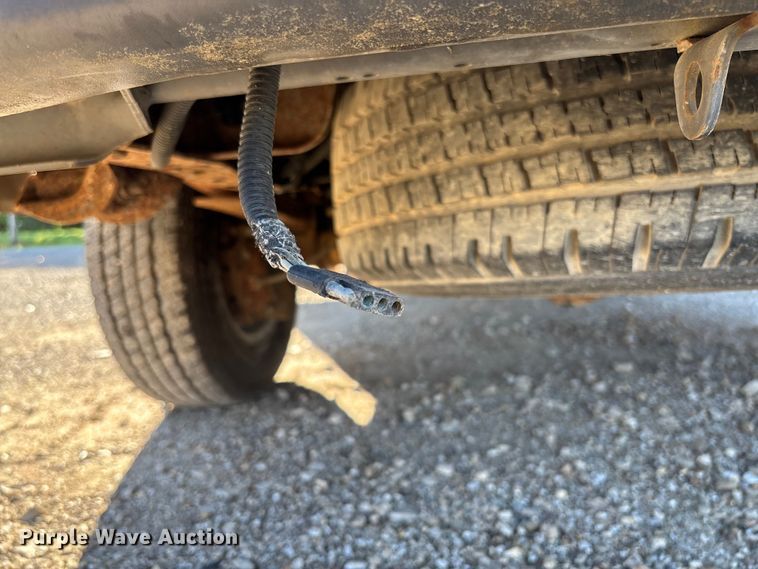 image for item FC1652 2006 Ford E250 van