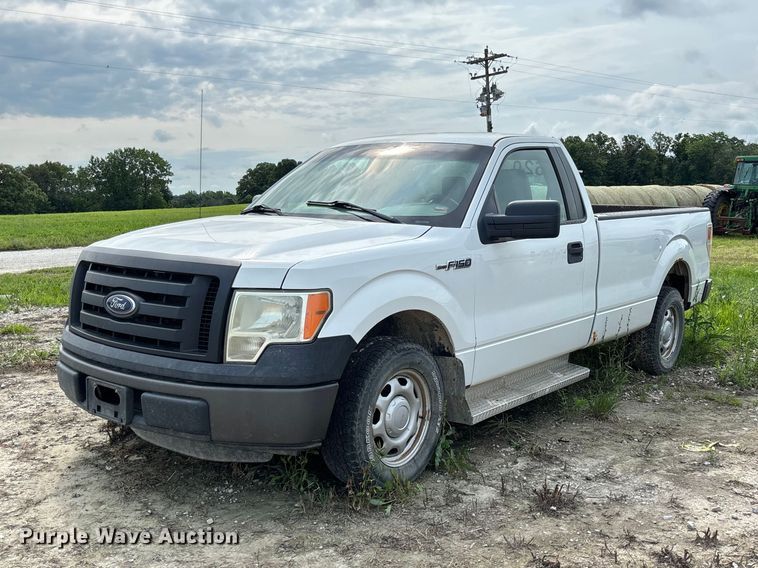 2011 Ford F150 XL pickup truck